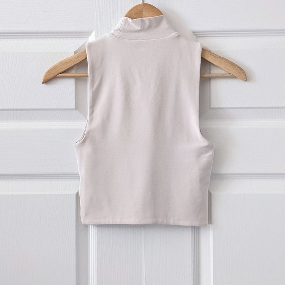 Aritzia Babaton Contour Mock Neck Cropped Tank Top | Size XS - Picture 3 of 10
